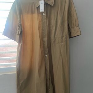 Banana Republic Beige Button-Up Shirt